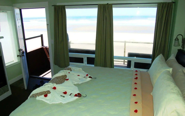 Beachfront Manor Hotel