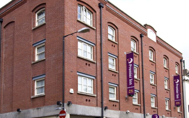 Premier Inn Bristol City Centre King St