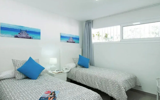 Bungalow in San Agustin With Pool