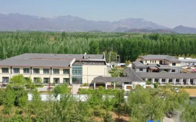 Yunmeng Resort Hotel