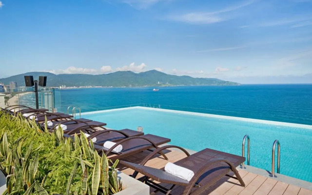 TMS Hotel Da Nang Beach