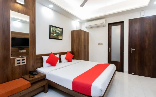 Capital O 27658 Hotel New Mohit Regency