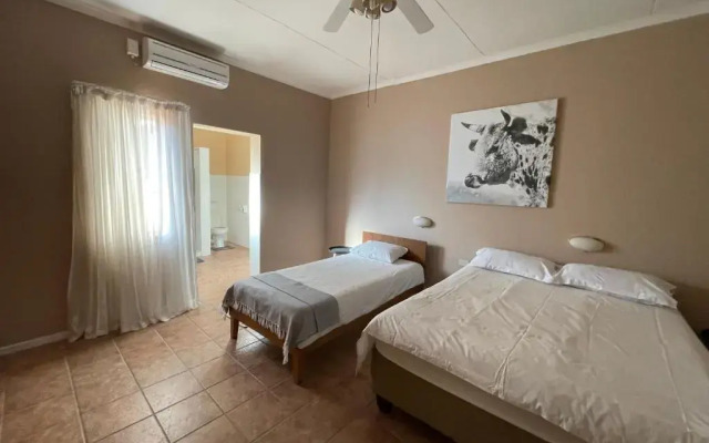Aranos Hotel