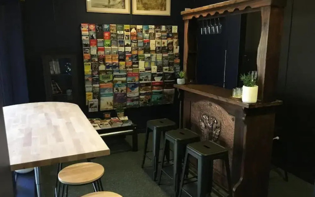 Adelaide City Fringe Serviced Apartments