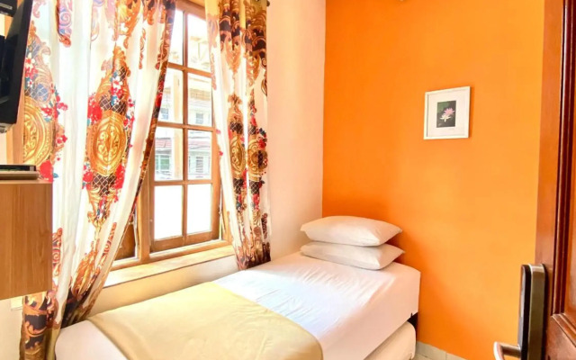 Cabin Hotel Bhayangkara