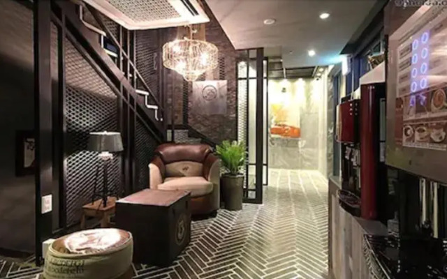 25 Hours Hotel