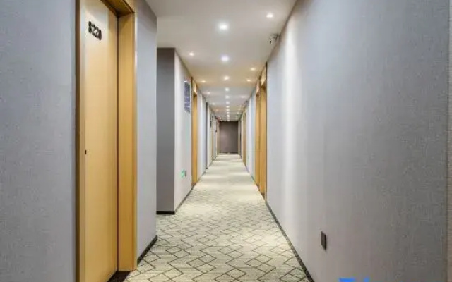 Xingkai Hotel