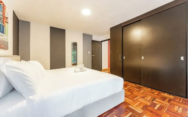 Parques Condesa Apartments by VH