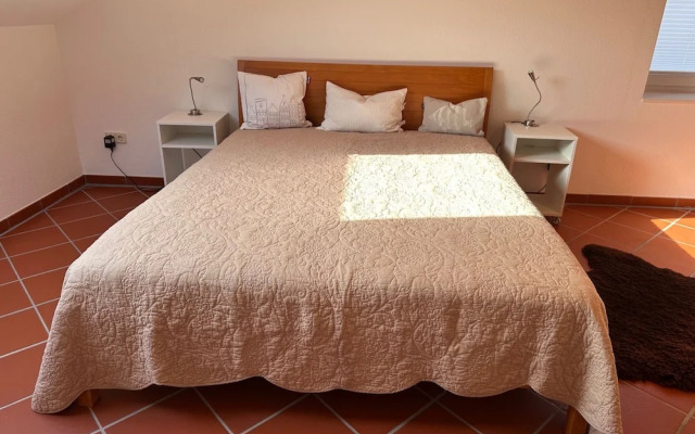 Shared Holiday in two Separate Flats