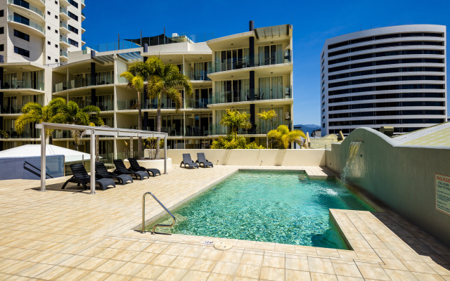 Jack & Newell Holiday Apartments