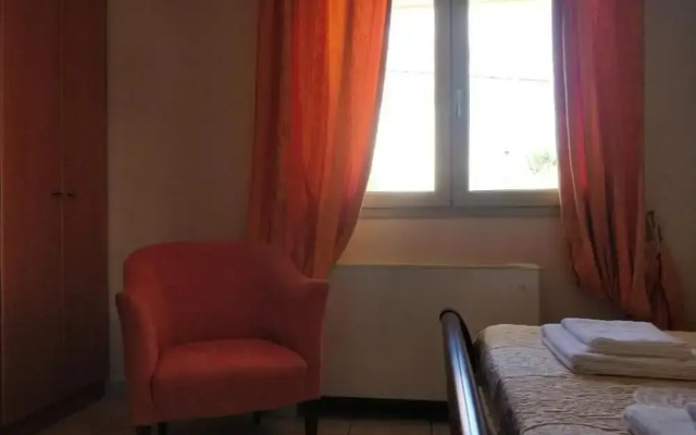 Sior Dionysios Apartments