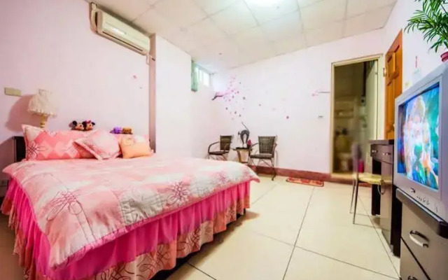 Secret Base Guest House