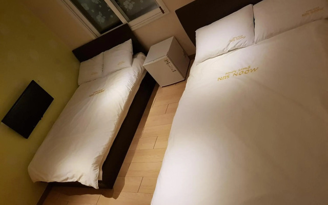 Moon Sun Guesthouse