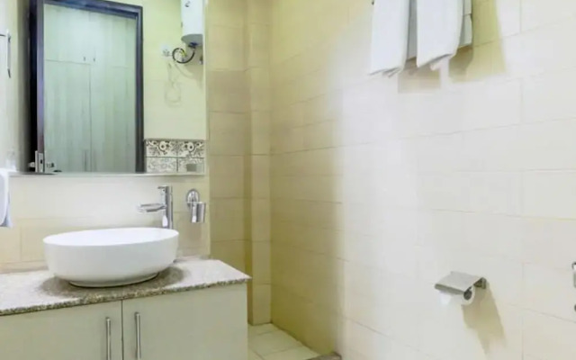 Parfait Street 2bhk Service Apartment Near Fortis
