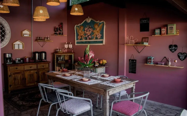 Manaca Hospedaria e Bistrô