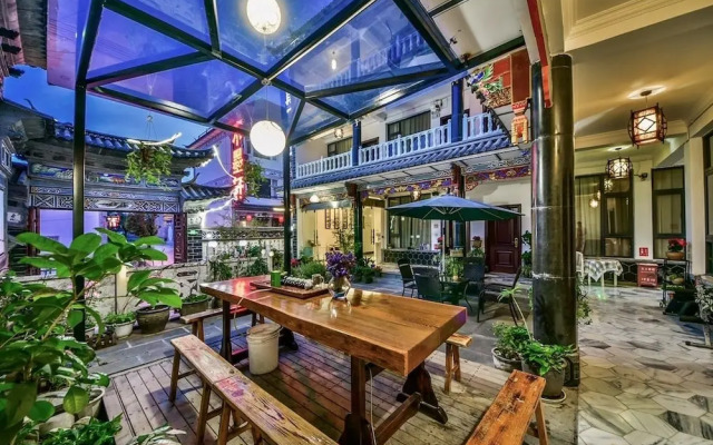 Mr.Duan Inn