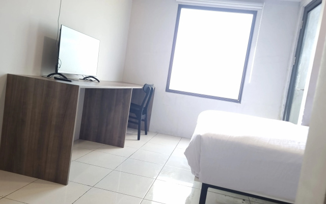 Hotel O cikarang Serviced apartment at Riverdale – Guest Rooms – Cikarang