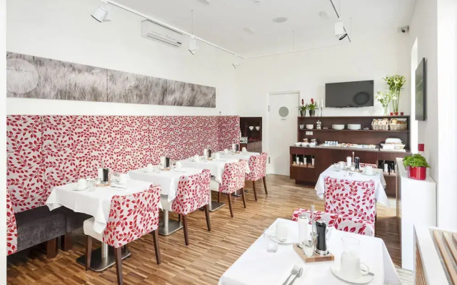Adele Boutique Hotel