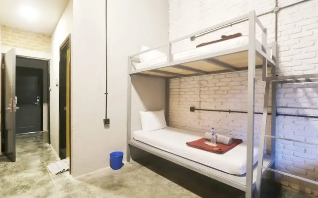 Hotel Plago - Hostel