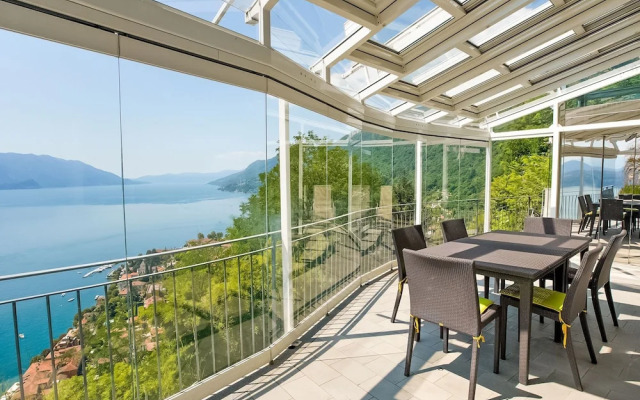 Heavenly Holiday Home in Cannero With Roof Terrace