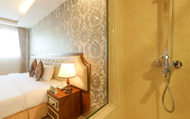 Paris Nha Trang Hotel & Apartment