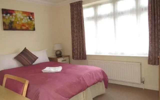 Montrose Guest House
