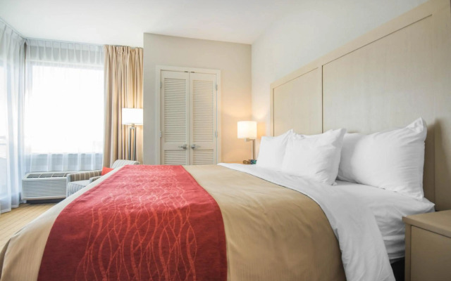 Comfort Inn & Suites