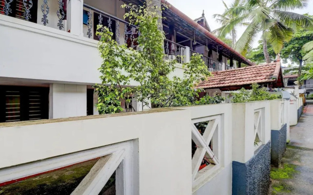 Shirleys Beach Hotel