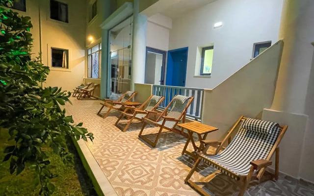 Blue Sky Hotel Apts