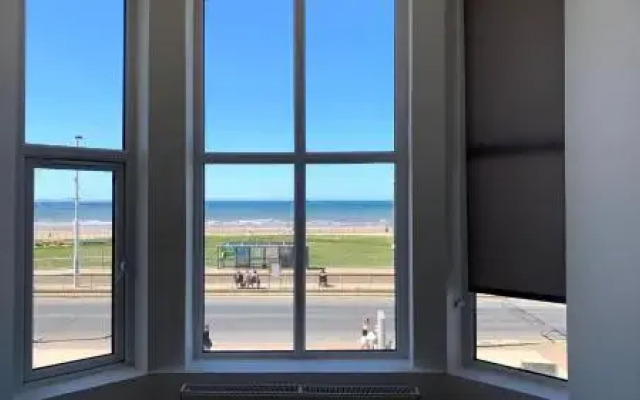 The New Oceans Hotel