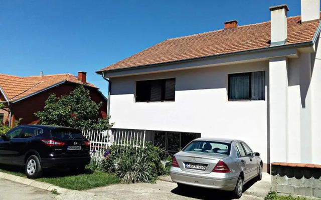Apartments Nebojša