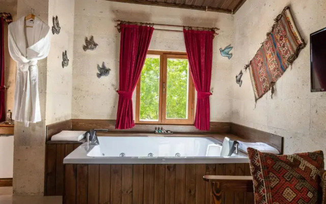 Sarnich Cave Suites Boutique-hotel