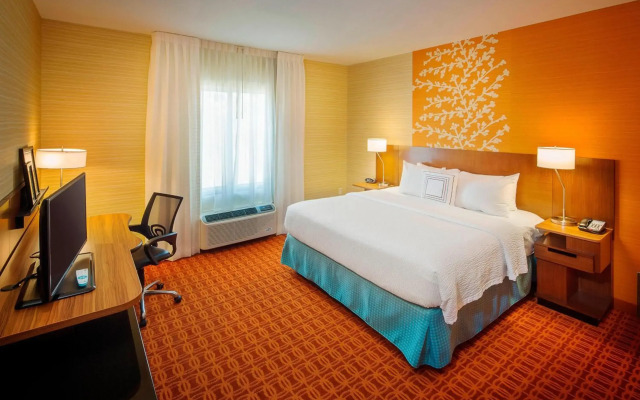 Fairfield Inn & Suites Monaca