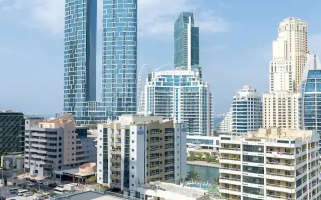 Waterfront 3BR with Marina View at DEC