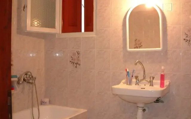 Rea & Soula Apartments