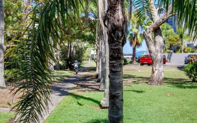 Victory Court, 6/3-7 Columbia Close 'Pelican Shores'