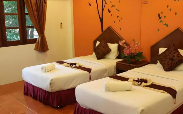 Baan Suan Sook Resort