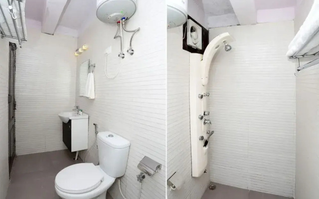 OYO 8077 Hotel Madhuban