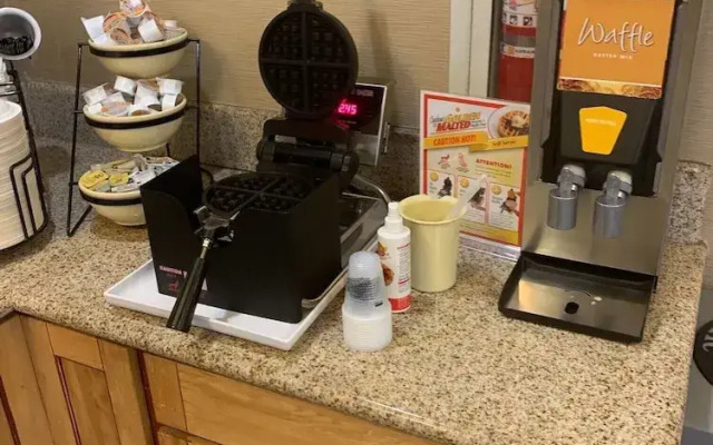 Comfort Inn