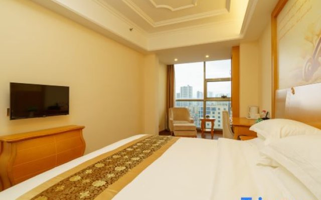 Vienna Apartments (Huizhou Daya Bay Gold Coast)