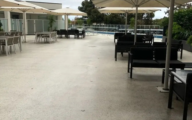 TherRich Walkerville apartment