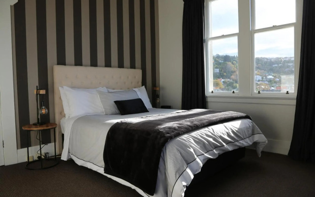 Majestic Mansions - Apartments at St Clair
