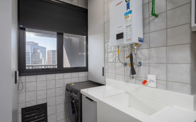 Expand Pinheiros