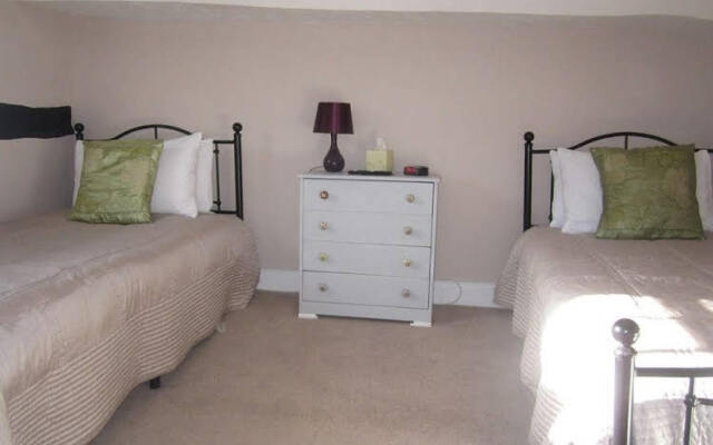 Radcliffe Guest House