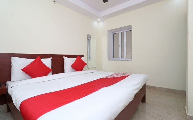 OYO Flagship 29219 Hotel Arjun