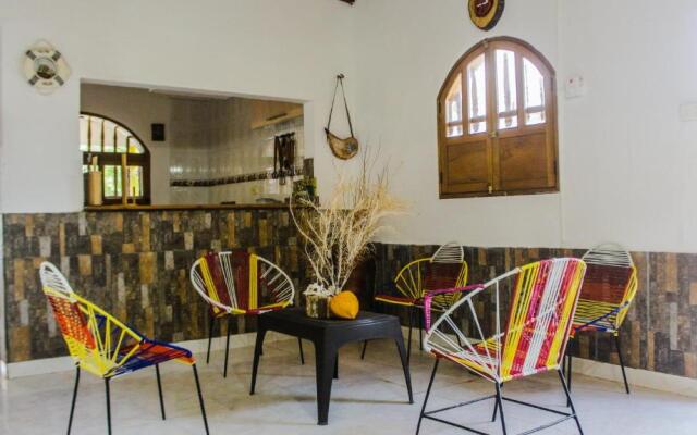 Playa Samara Hostel