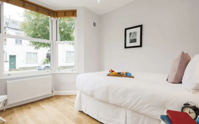 The Yeldham Road Gem - TL20