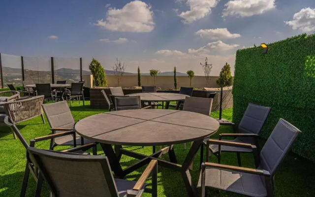 View Hotel