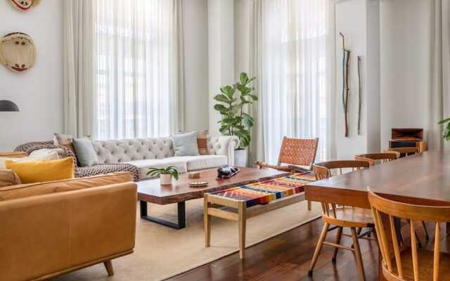 w 3BR Duplex Penthouse With Private Pool