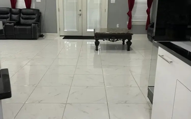 IAH SPHERIC Mini-mansion